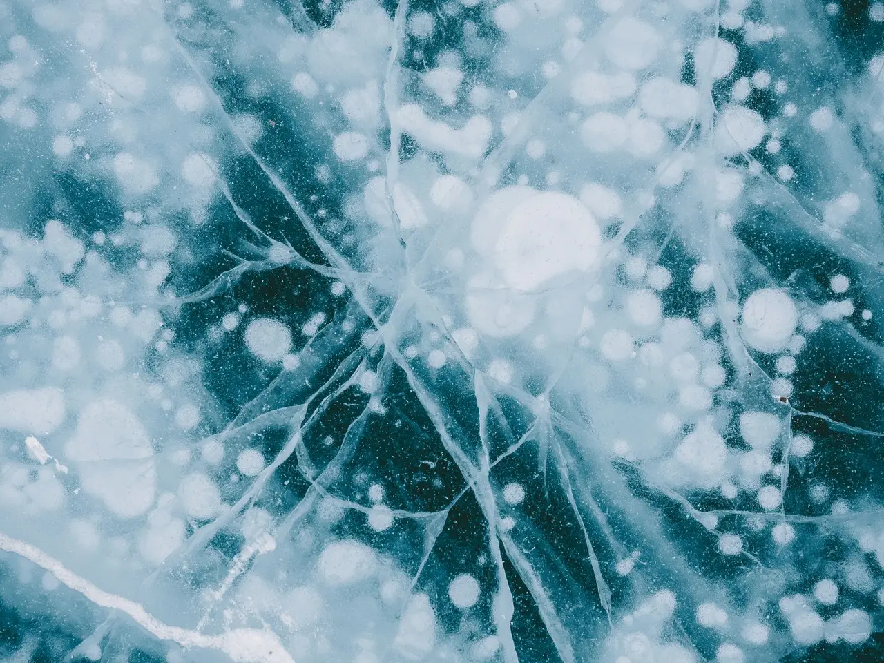 Ice Maker Frozen Over in District of Columbia